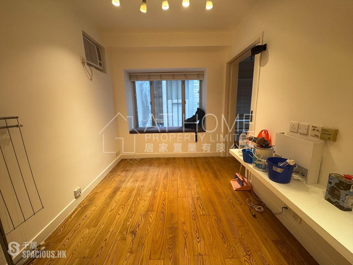 Mid Levels Central - Midland Court 01