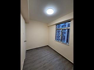 Sai Ying Pun - Cheong King Court 02