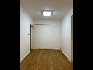 Sai Ying Pun - Kam Fung Mansion 02