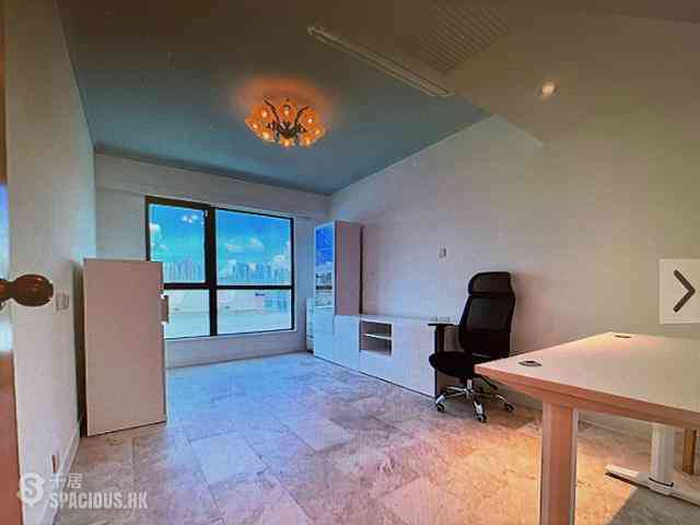 Kowloon Tong - Emperor Place 04