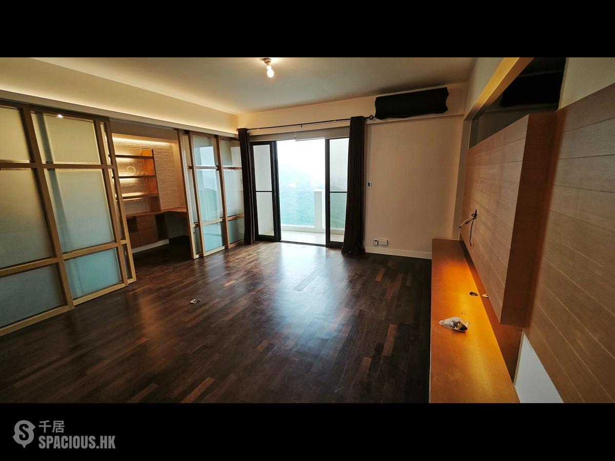 The Peak - Villa Verde Block D 01