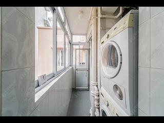 Mid Levels Central - 38, Kennedy Road 14