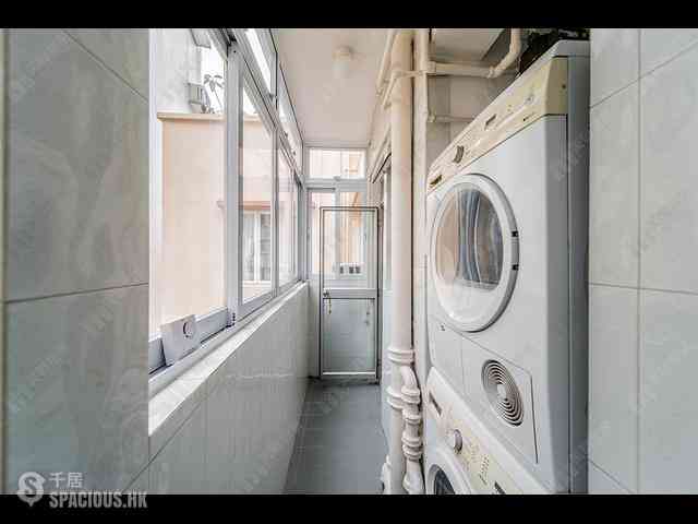 Mid Levels Central - 38, Kennedy Road 14