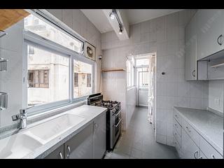 Mid Levels Central - 38, Kennedy Road 13
