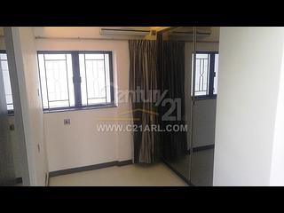 Mid Levels Central - Elegant Terrace 05