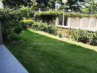 Stanley - Helene Garden 02