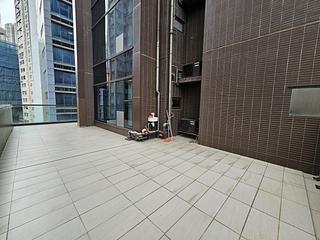 North Point - One Prestige 09