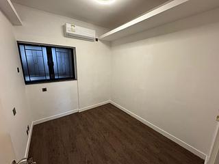 Mid Levels Central - Elegant Terrace 07
