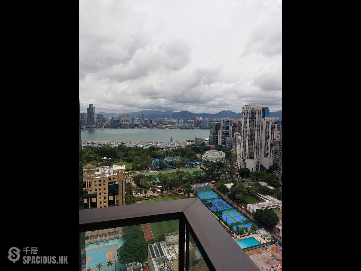 Causeway Bay - Jones Hive 01