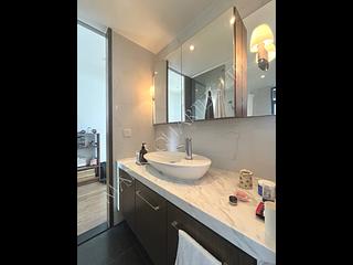 Mid Levels West - Namning Mansion 04