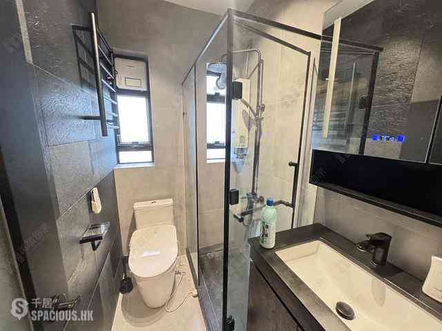 Wan Chai - 8-10, Morrison Hill Road 09