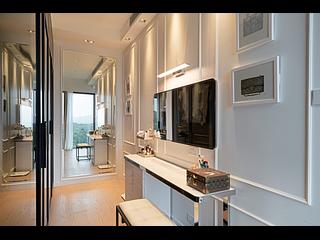 Discovery Bay - Discovery Bay Phase 18 Il Picco 02