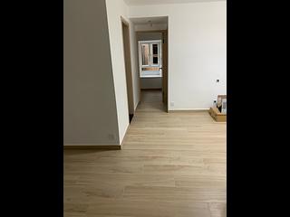 Kwai Chung - Sun Kwai Hing Gardens Block A 04