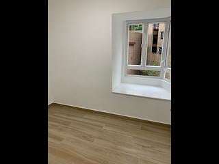 Kwai Chung - Sun Kwai Hing Gardens Block A 07