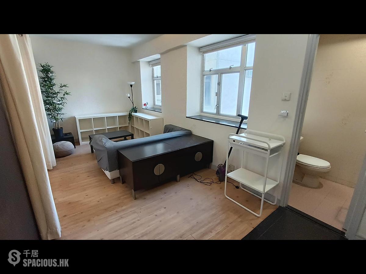 Mid Levels Central - Woodland Court 01