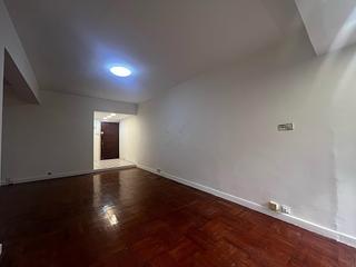 Mid Levels Central - Merry Court 05