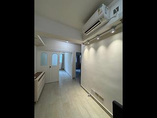 Wan Chai - Sun Hey Mansion 07