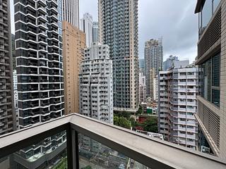 Wan Chai - The Avenue Phase 1 05