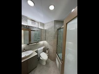 West Kowloon - Sorrento Phase 2 Block 2 06