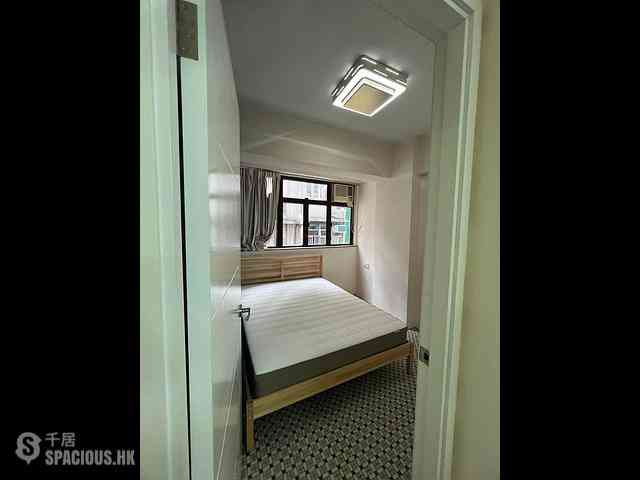 Sai Ying Pun - Wing Fong Mansion 03