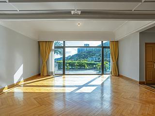 Stanley - Le Palais 02