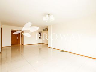 Pok Fu Lam - Baguio Villa Block 36 04
