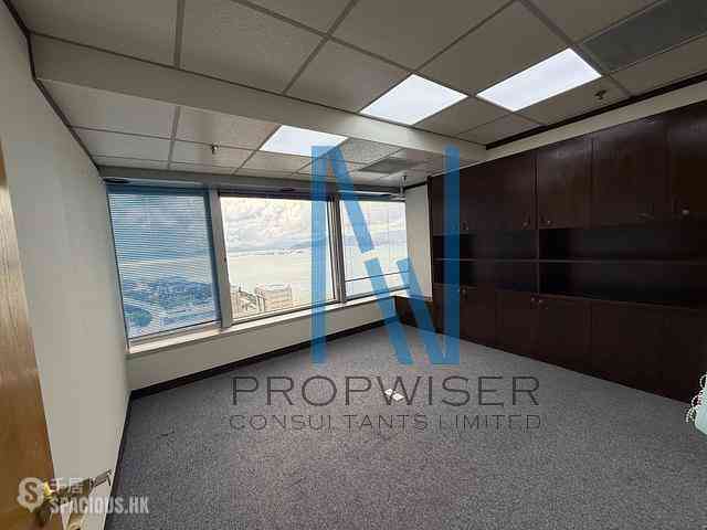 Sheung Wan - Shun Tak Centre - West Tower 05