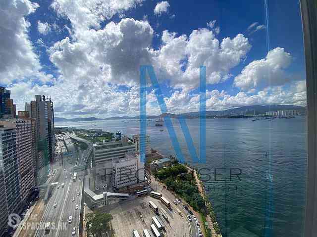 Sheung Wan - Shun Tak Centre - West Tower 01