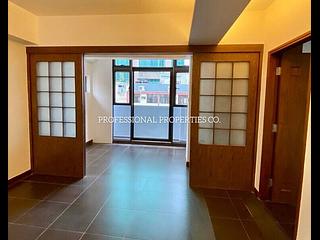 Sai Ying Pun - Tak Yan Building 02