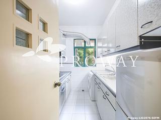 Mid Levels Central - Hillsborough Court 07