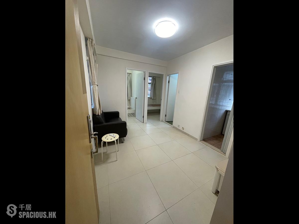 Sai Ying Pun - Wing Cheung Building 01