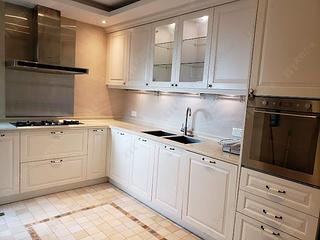 Mid Levels Central - Hillsborough Court 09