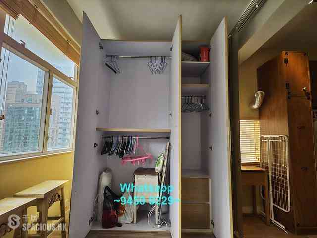 Sai Ying Pun - Koosing Building 14