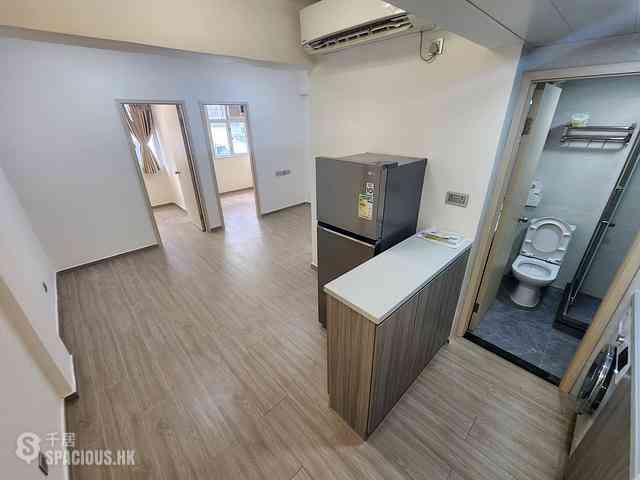 Sai Ying Pun - Wing Fong Mansion 01