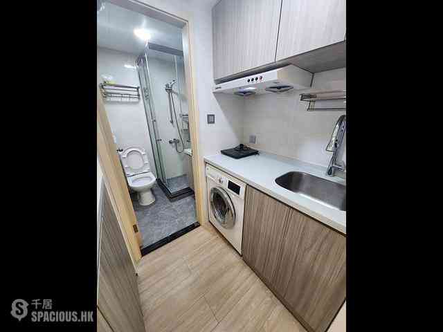 Sai Ying Pun - Wing Fong Mansion 03