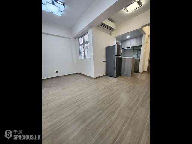 Sai Ying Pun - Wing Fong Mansion 06
