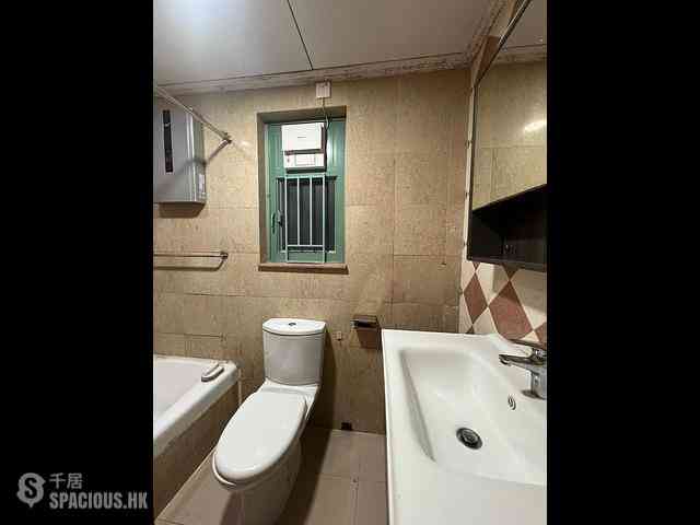 Tiu Keng Leng - Ocean Shores Phase 1 Block 6 08