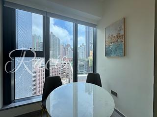 Sai Ying Pun - The Queens 06