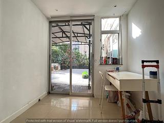 Sai Ying Pun - Hang Yue Building 12