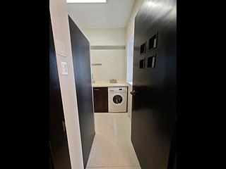Mid Levels Central - Hillsborough Court Block 2 02