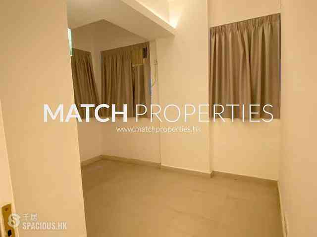 Mid Levels Central - 33-35, Robinson Road 04