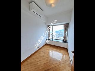 West Kowloon - Sorrento 06
