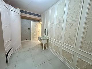 Mid Levels Central - Dynasty Court Block 5 12