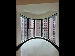 Mid Levels Central - Hillsborough Court 04