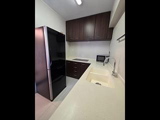 Mid Levels Central - Hillsborough Court 05