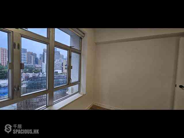 Tai Hang - China Tower 04
