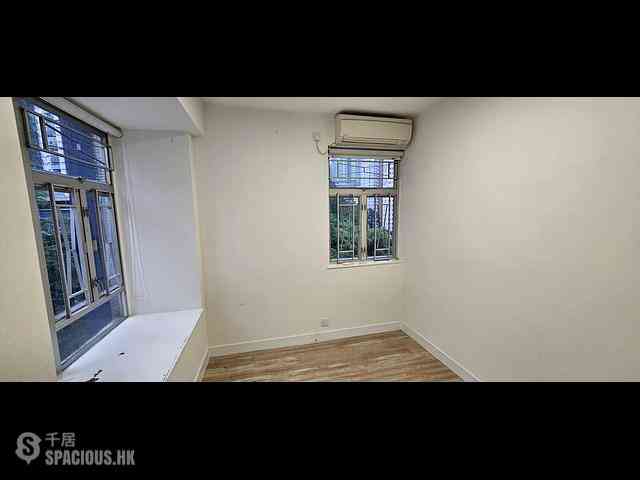 Tai Hang - China Tower 09