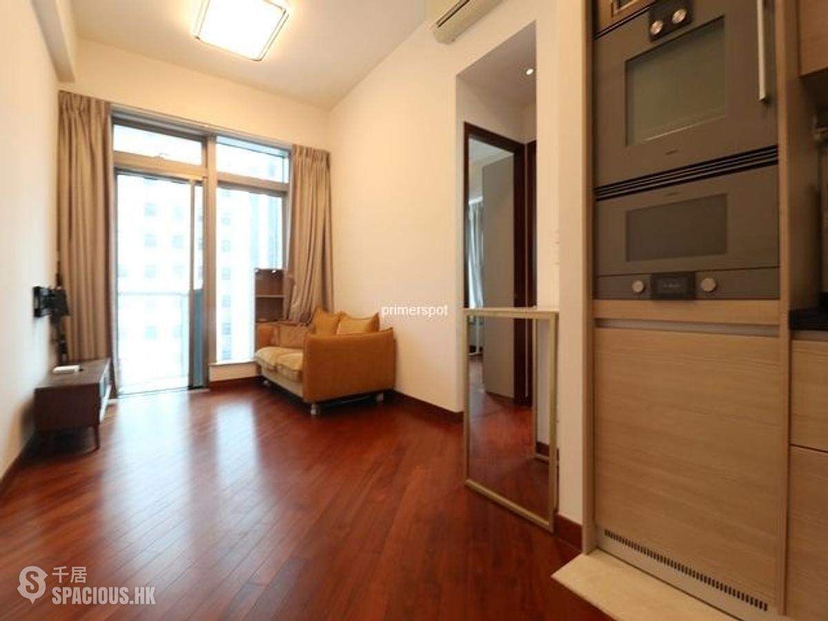 Wan Chai - The Avenue 01