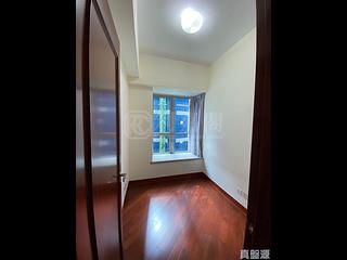 Wan Chai - The Avenue Phase 1 Block 5 03