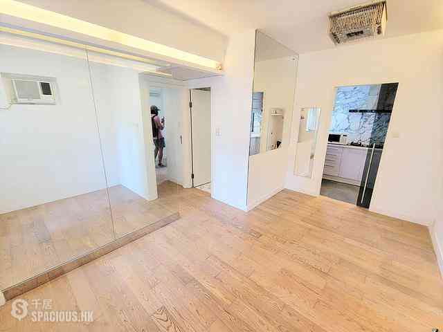 Tai Hang - Fook Hing Court 01